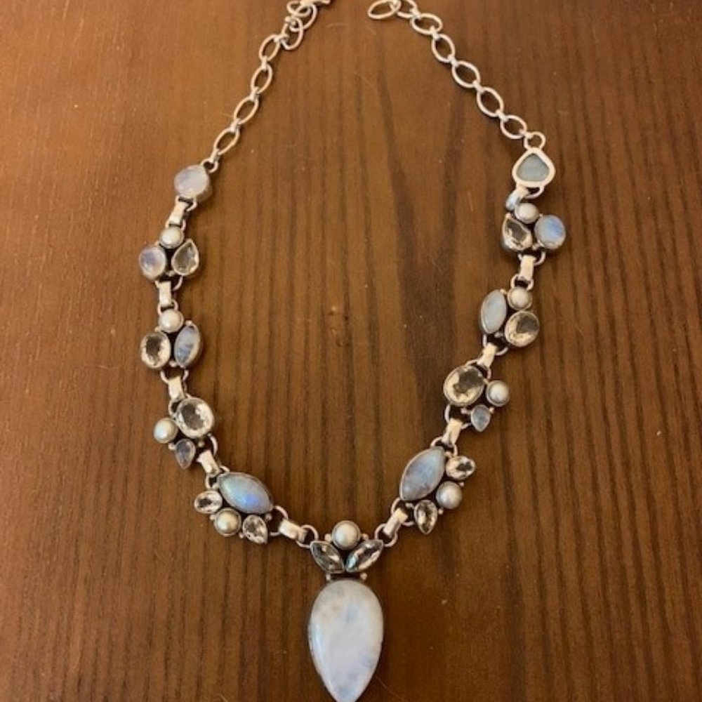 Moonstone Nechlace